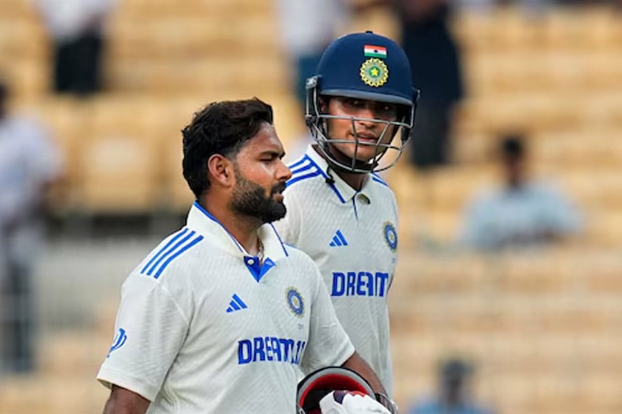 Test cricket rule change