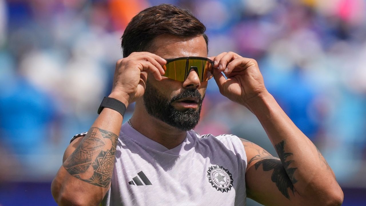 Virat Kohli support Team India