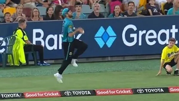 icc new boundary catch rule 2025