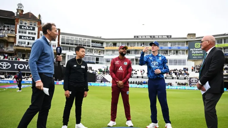 West Indies stuck in London traffic