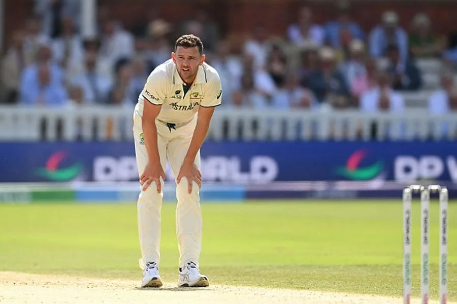 Mitchell Johnson criticizes Josh Hazlewood