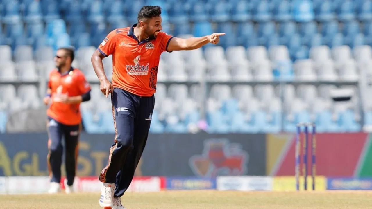 Rohan Raje five-wicket haul