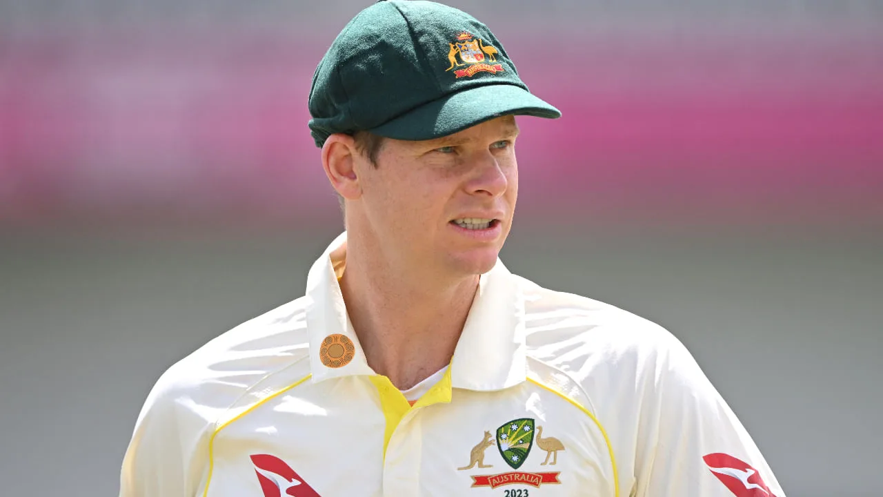 Steve Smith caught BAT after 3 months